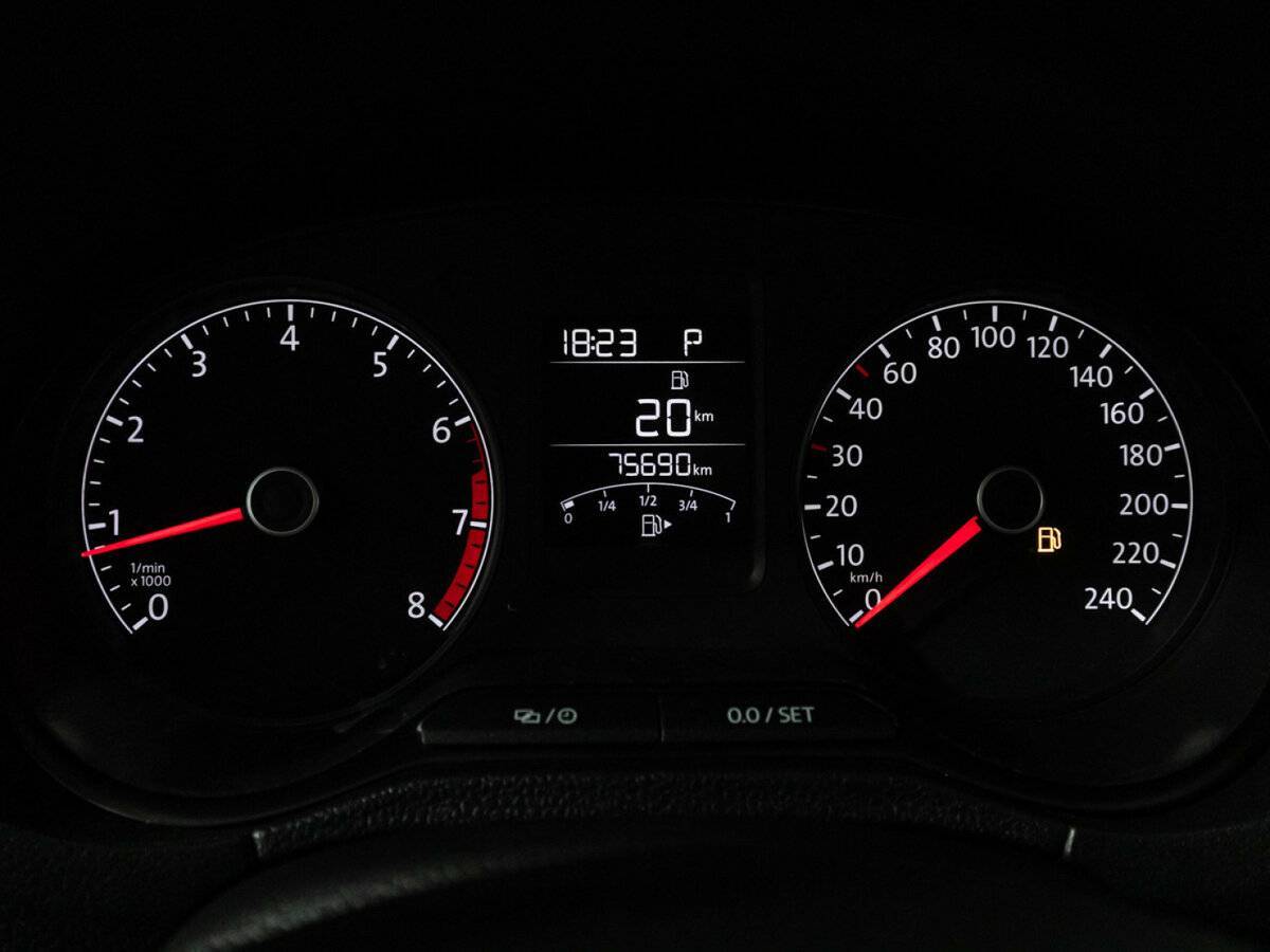 Volkswagen Polo, 2019 Фото №12