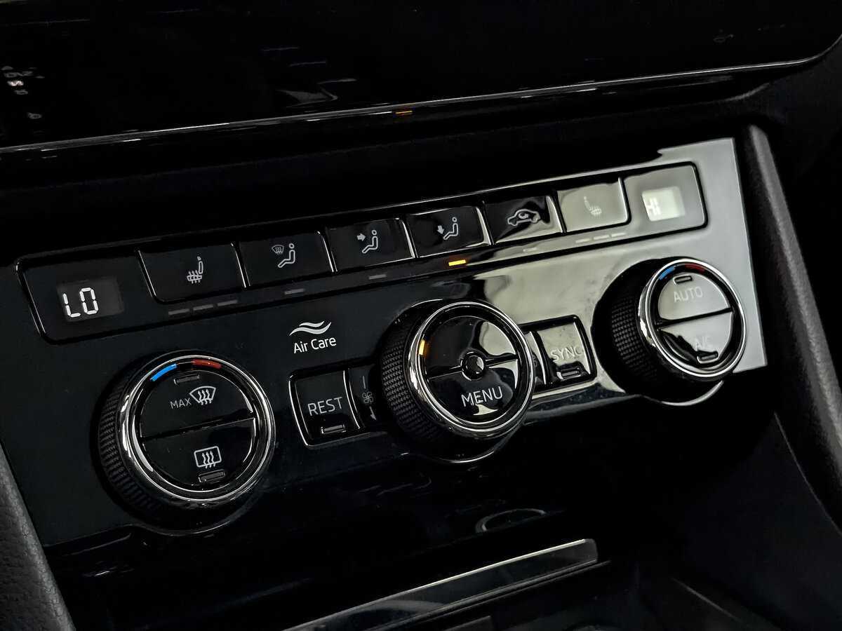 Skoda Superb, 2018 Фото №20