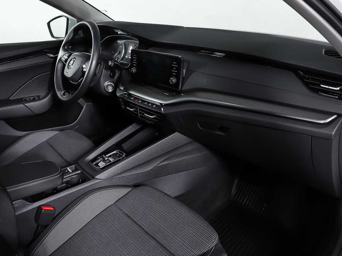 Skoda Octavia, 2021 Фото №8