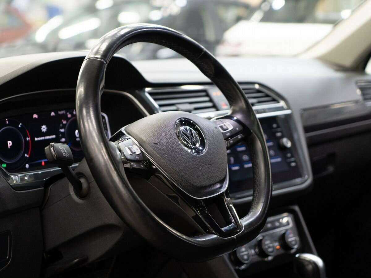 Volkswagen Tiguan, 2019 Фото №5