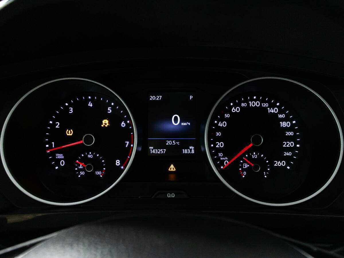 Volkswagen Tiguan, 2017 Фото №12