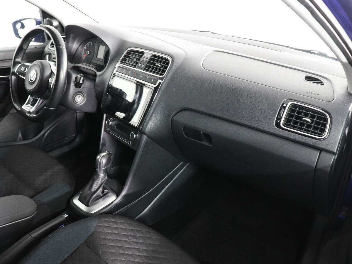Volkswagen Polo, 2020 Фото №10