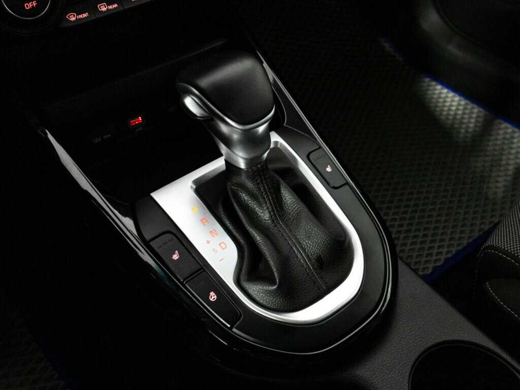 Kia Cerato, 2022 Фото №16