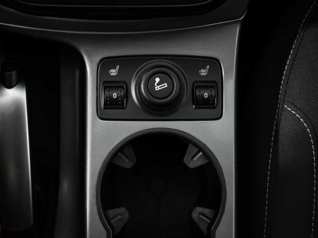 Ford Kuga, 2015 Фото №12