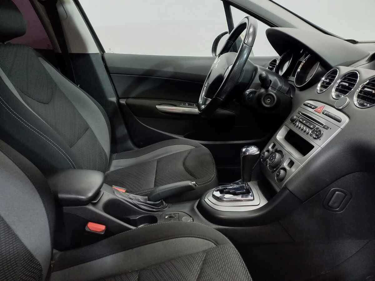 Peugeot 408, 2016 Фото №10
