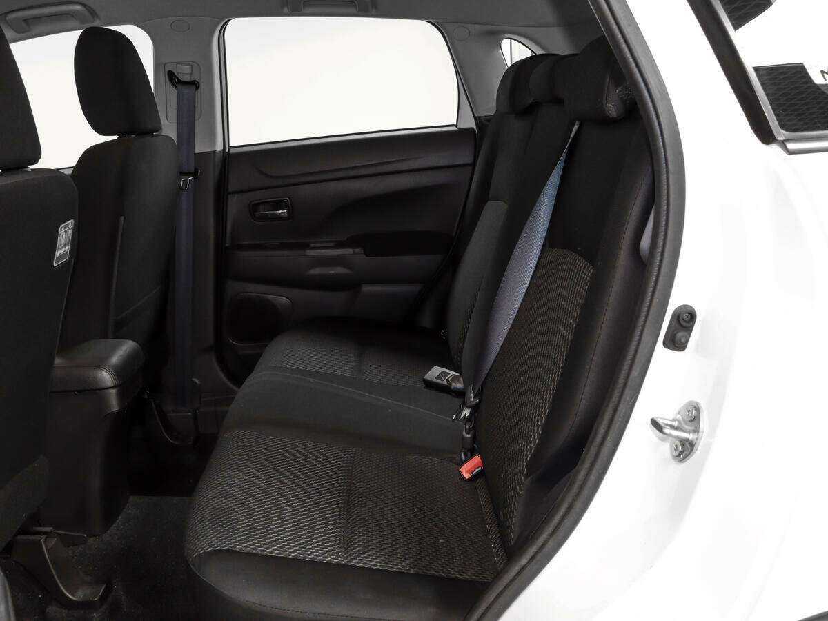 Mitsubishi ASX, 2021 Фото №9