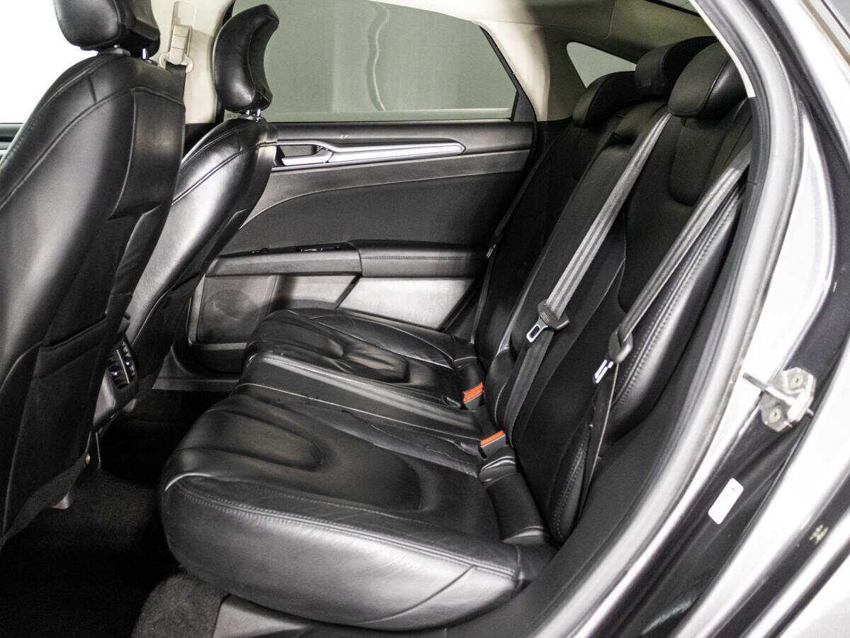 Ford Mondeo, 2017 Фото №10