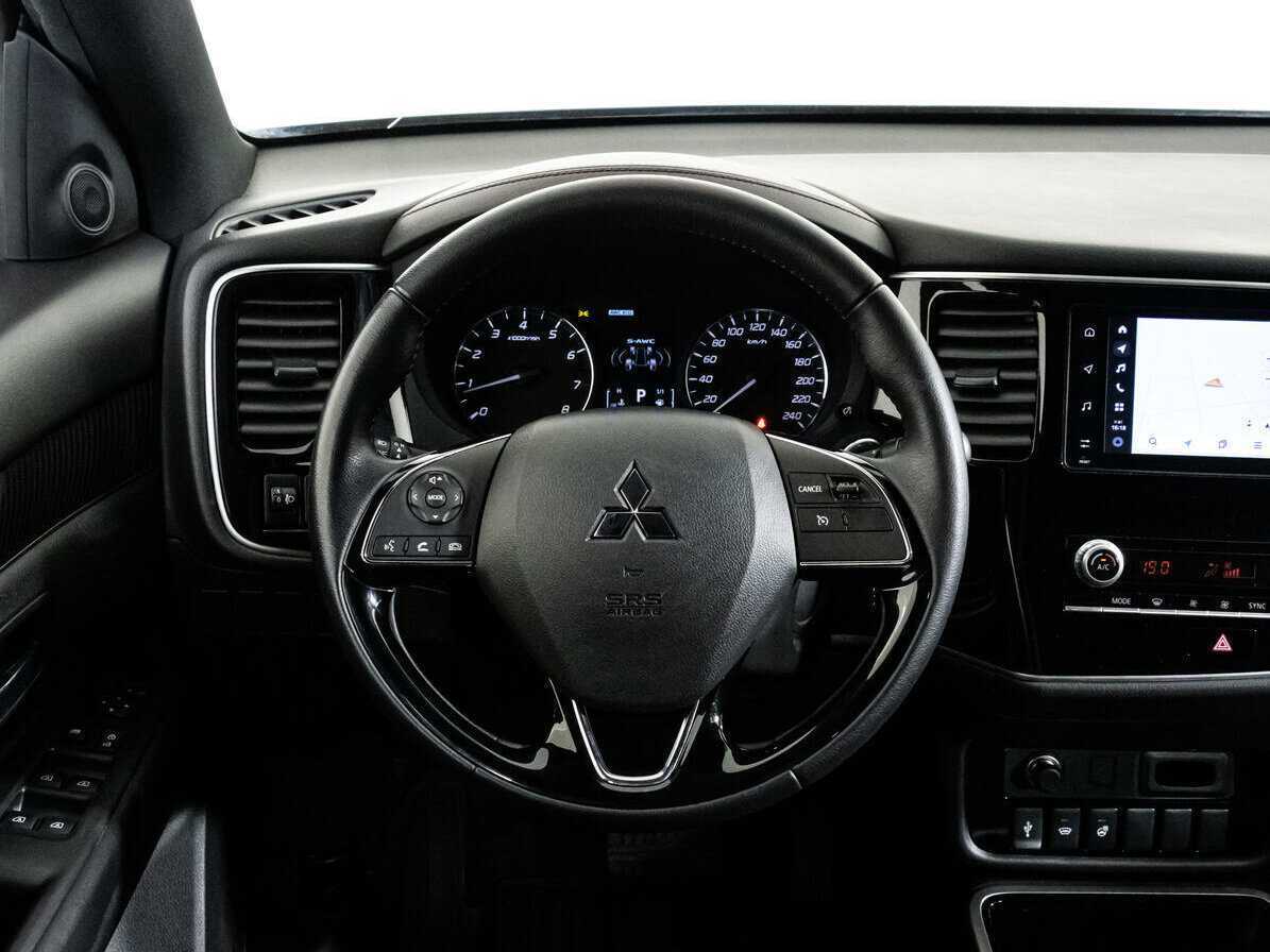 Mitsubishi Outlander, 2021 Фото №12