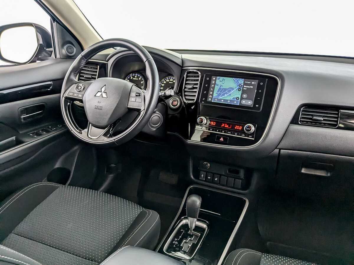 Mitsubishi Outlander, 2021 Фото №23
