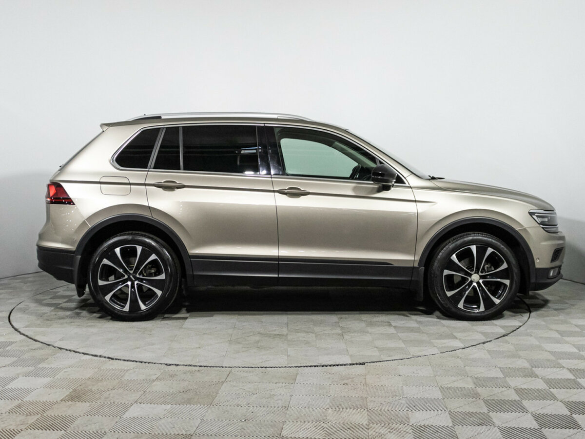 Volkswagen Tiguan II, 2019 Фото №4