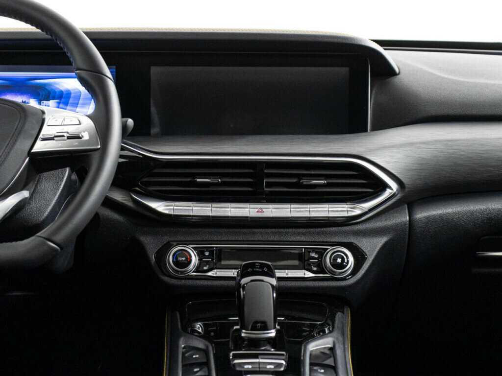 FAW Bestune T77, 2023 Фото №14