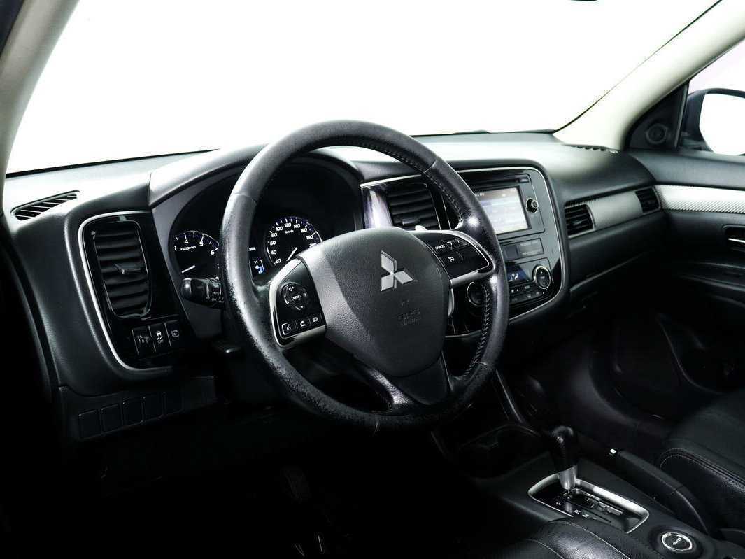 Mitsubishi Outlander, 2013 Фото №13