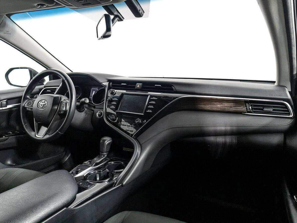 Toyota Camry, 2019 Фото №9