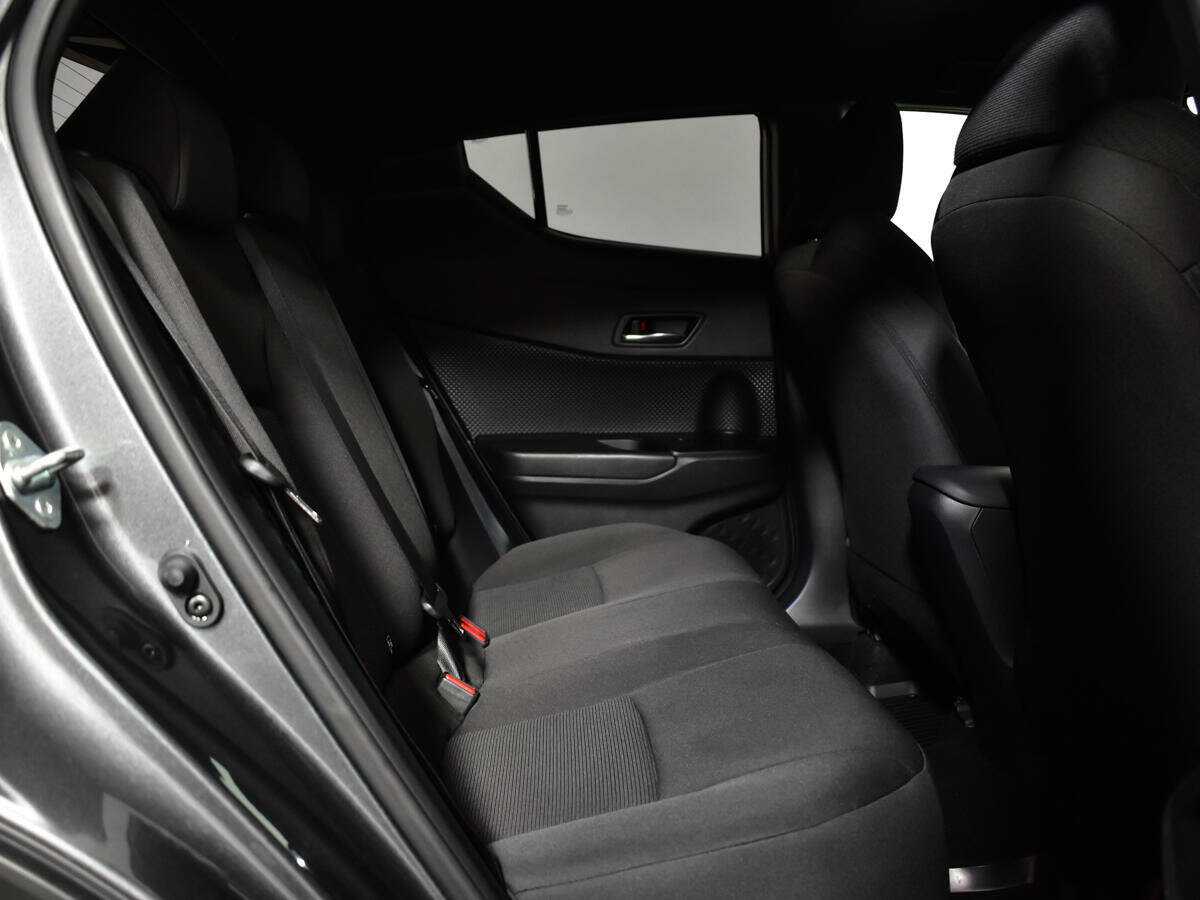 Toyota C-HR, 2019 Фото №10