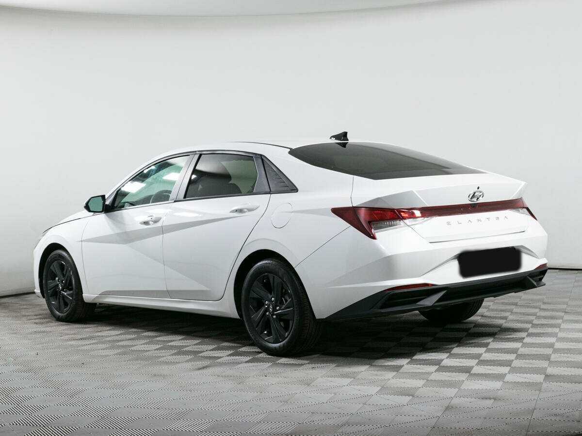 Hyundai Elantra, 2021 Фото №5