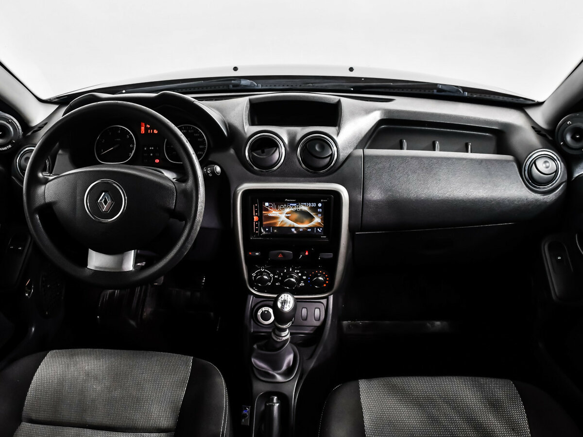 Renault Duster I, 2015 Фото №12