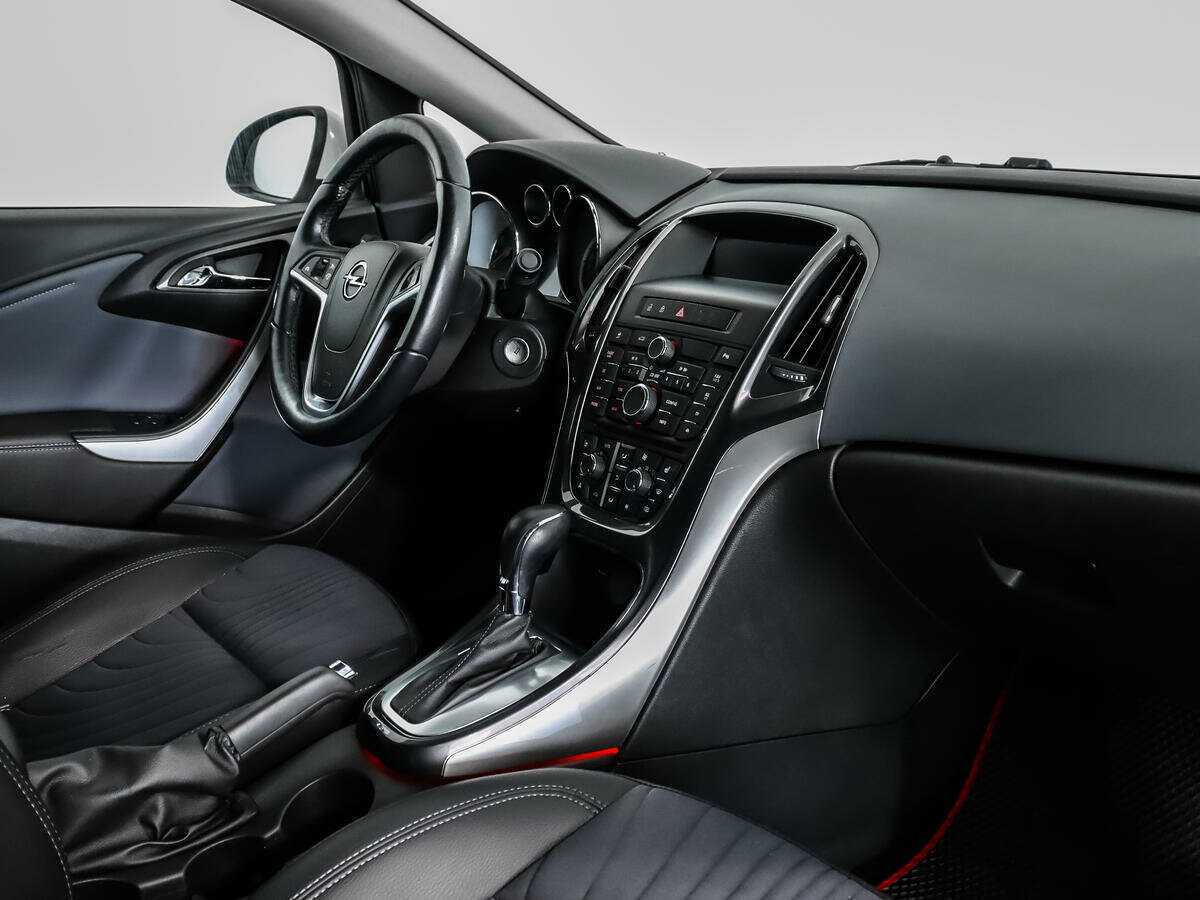Opel Astra, 2013 Фото №11