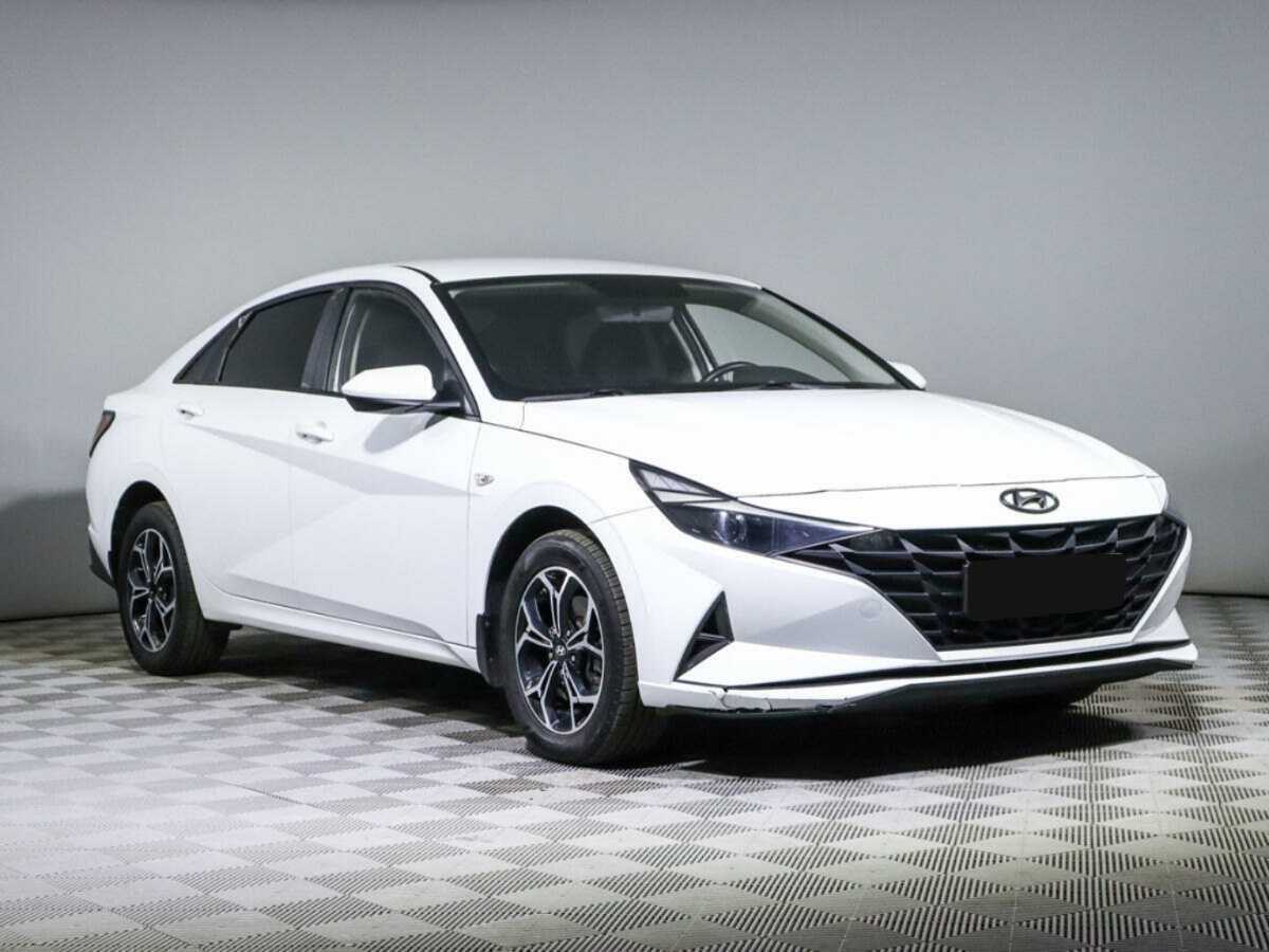 Hyundai Elantra, 2021 Фото №3