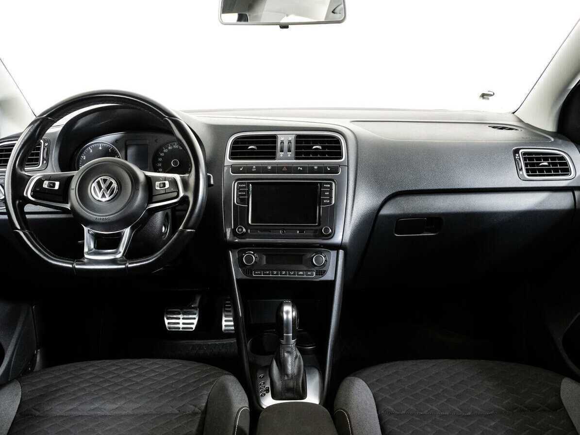 Volkswagen Polo, 2018 Фото №10