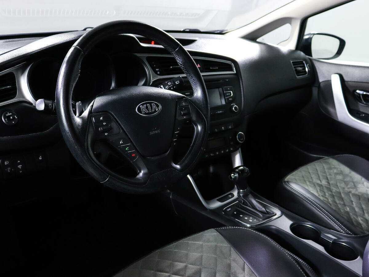 Kia Ceed, 2017 Фото №12