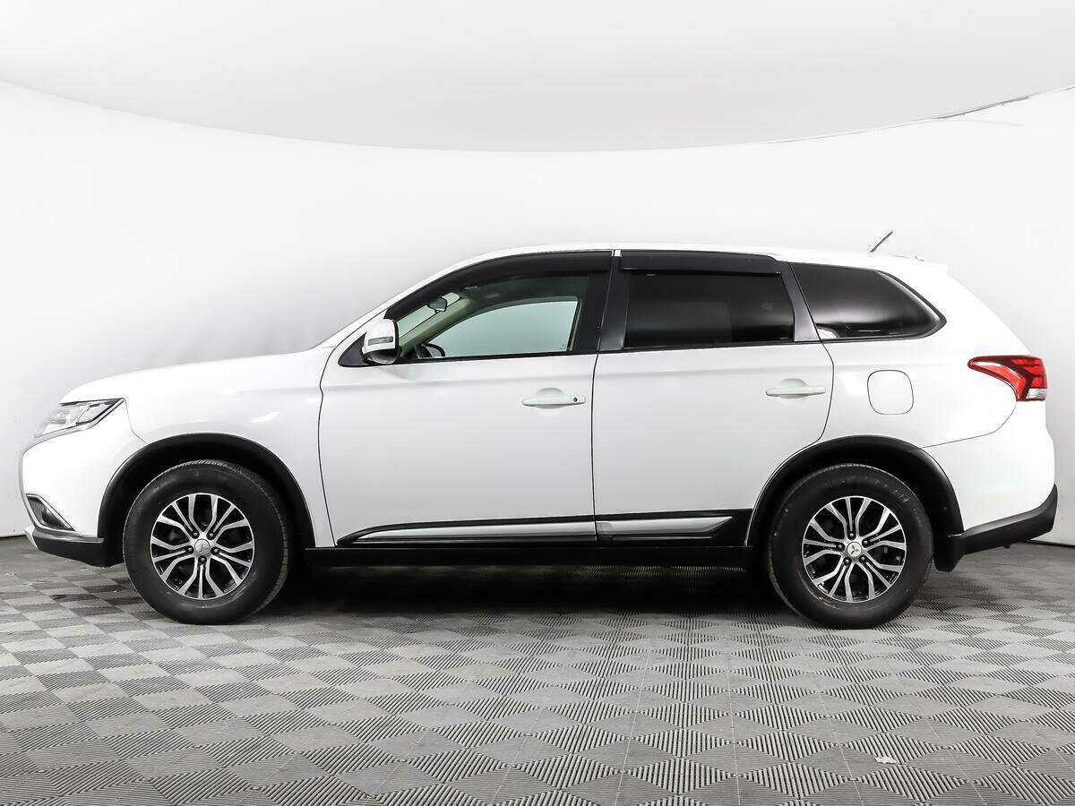 Mitsubishi Outlander, 2016 Фото №8