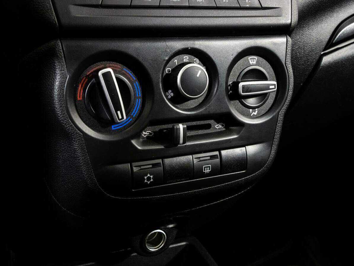 Lada (ВАЗ) Granta, 2022 Фото №13