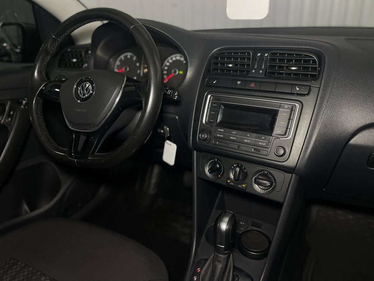 Volkswagen Polo, 2017 Фото №15