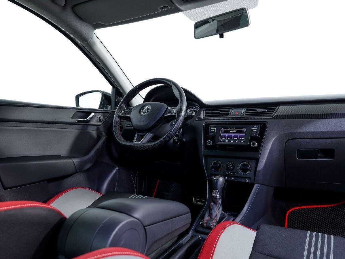 Skoda Rapid, 2015 Фото №9