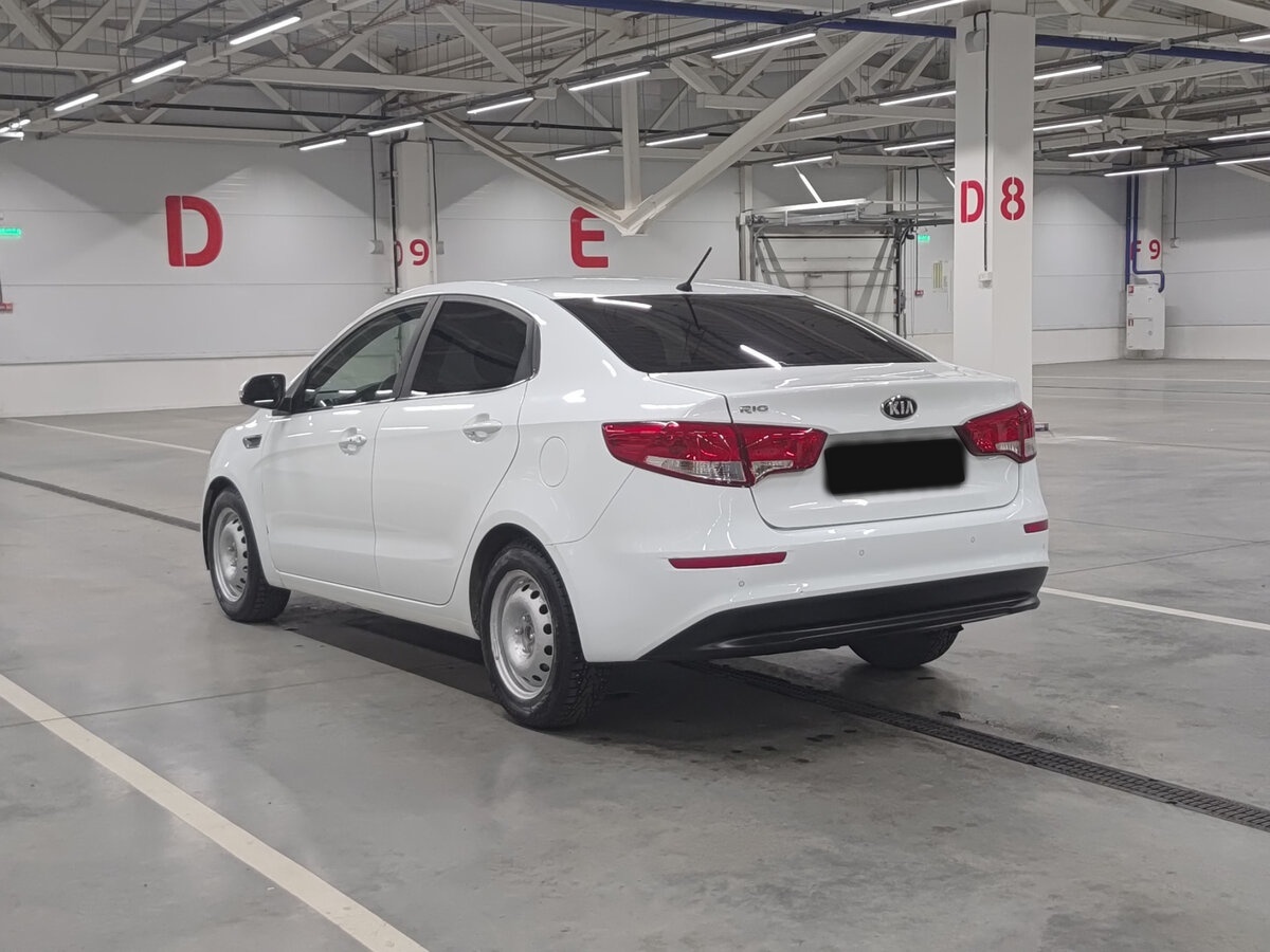 Kia Rio III Рестайлинг, 2016 Фото №7