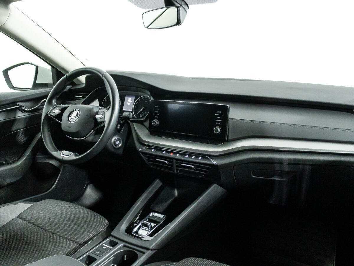 Skoda Octavia, 2021 Фото №9