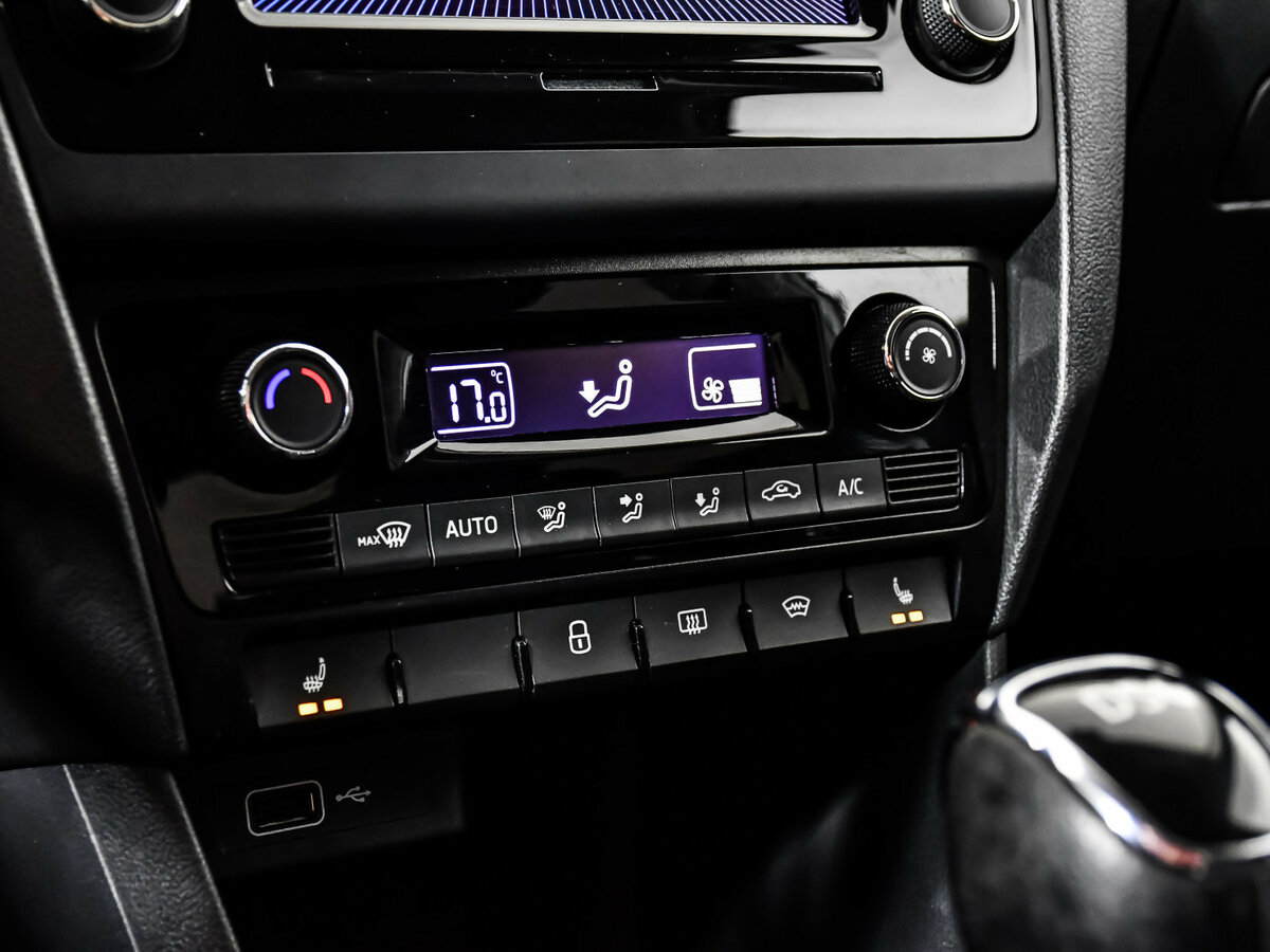 Skoda Rapid I Рестайлинг, 2018 Фото №12