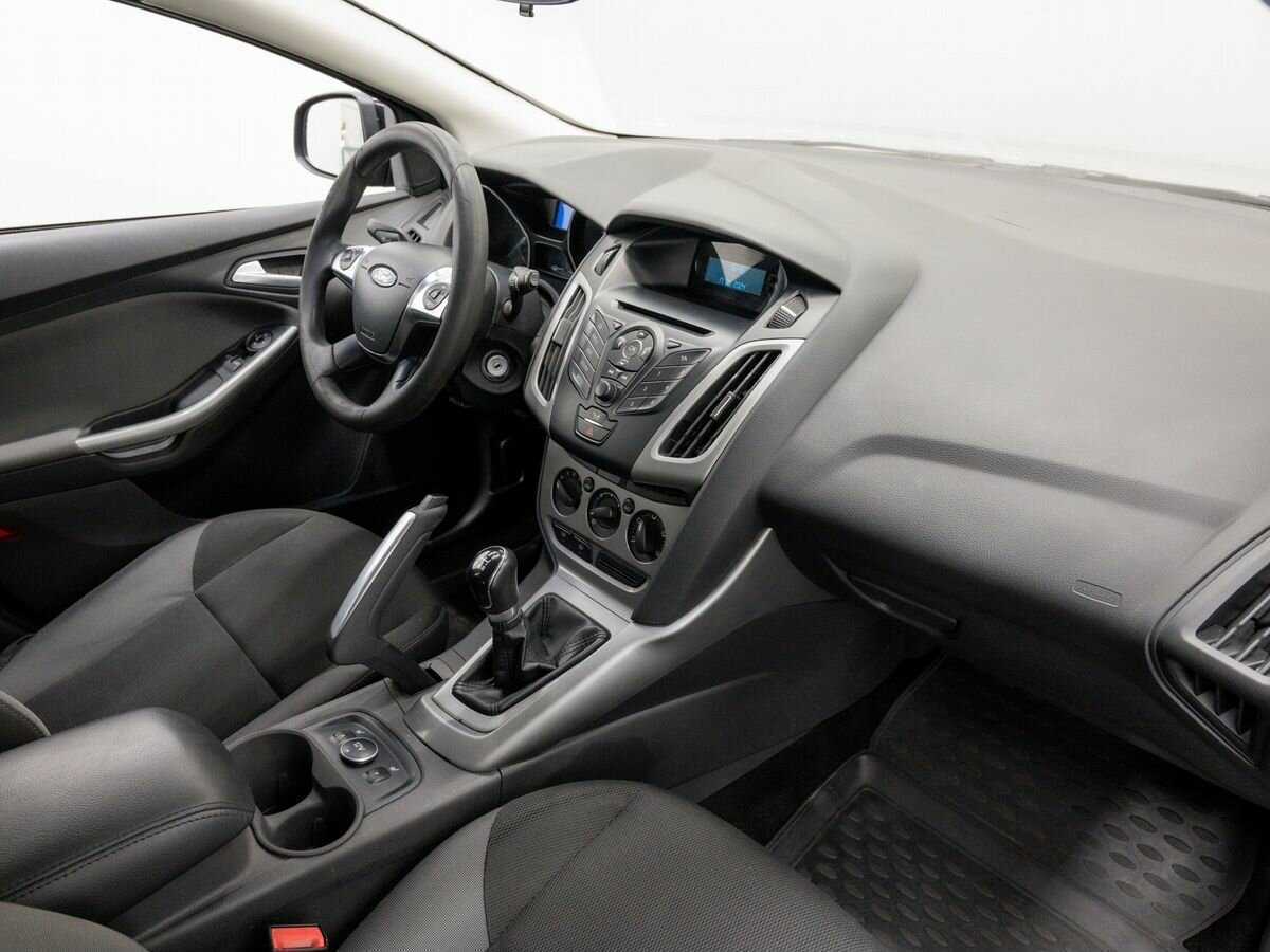 Ford Focus, 2012 Фото №7