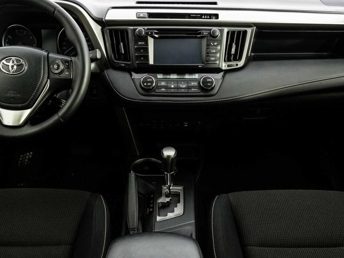 Toyota RAV4, 2015 Фото №12