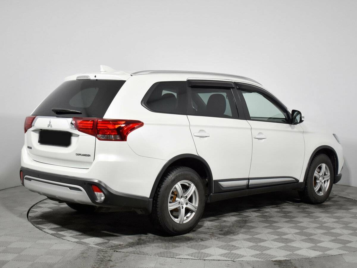 Mitsubishi Outlander III Рестайлинг 3, 2019 Фото №4
