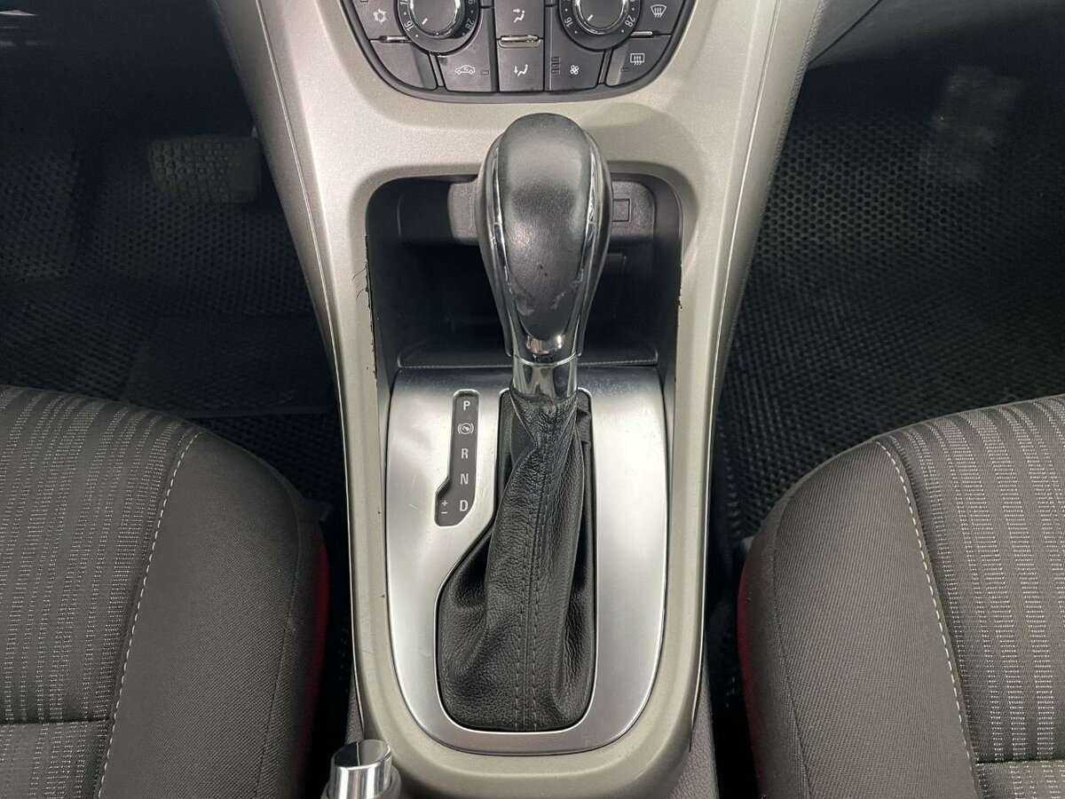 Opel Astra, 2012 Фото №13