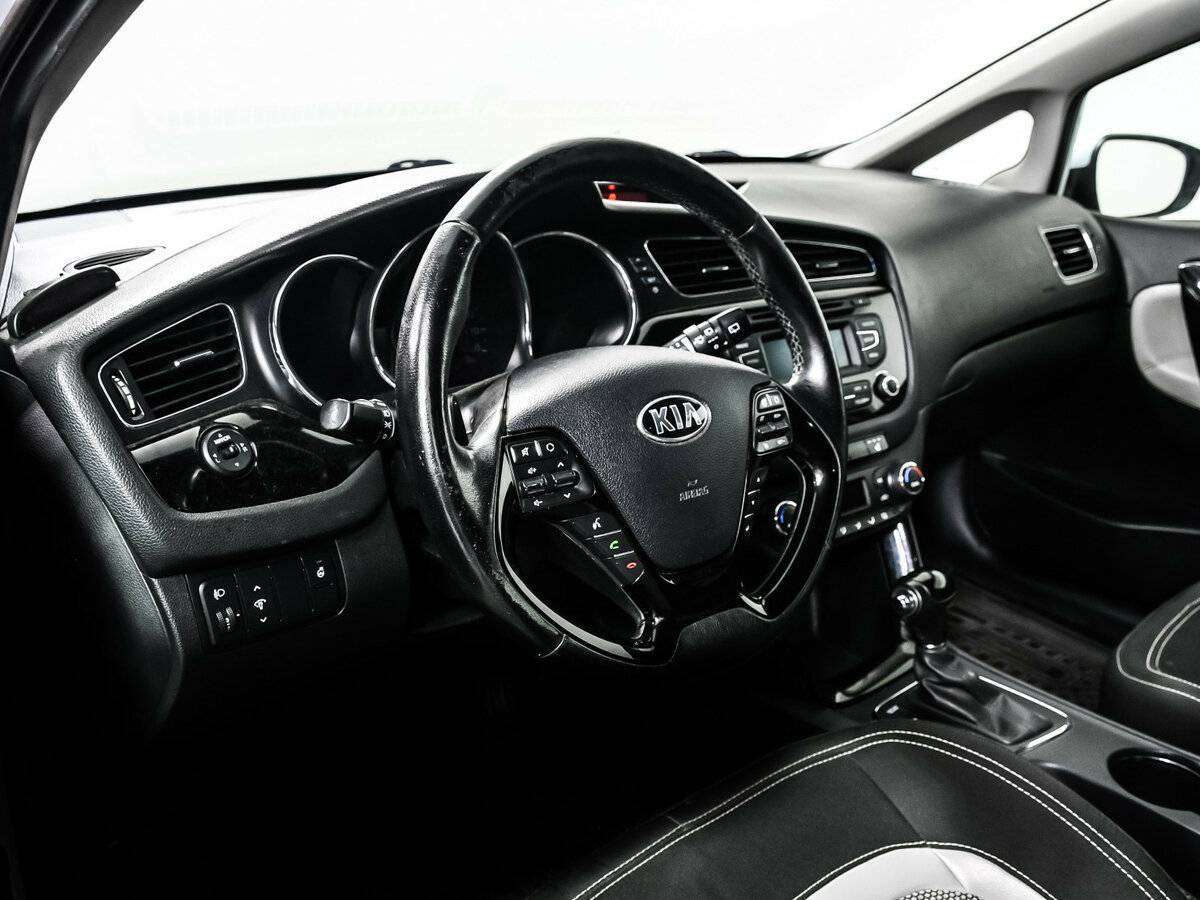 Kia Ceed, 2012 Фото №13