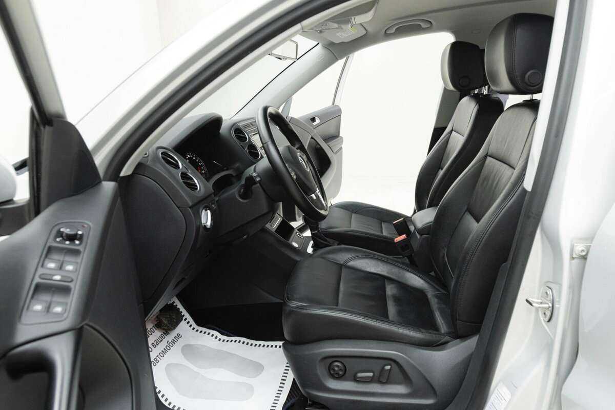 Volkswagen Tiguan, 2013 Фото №8