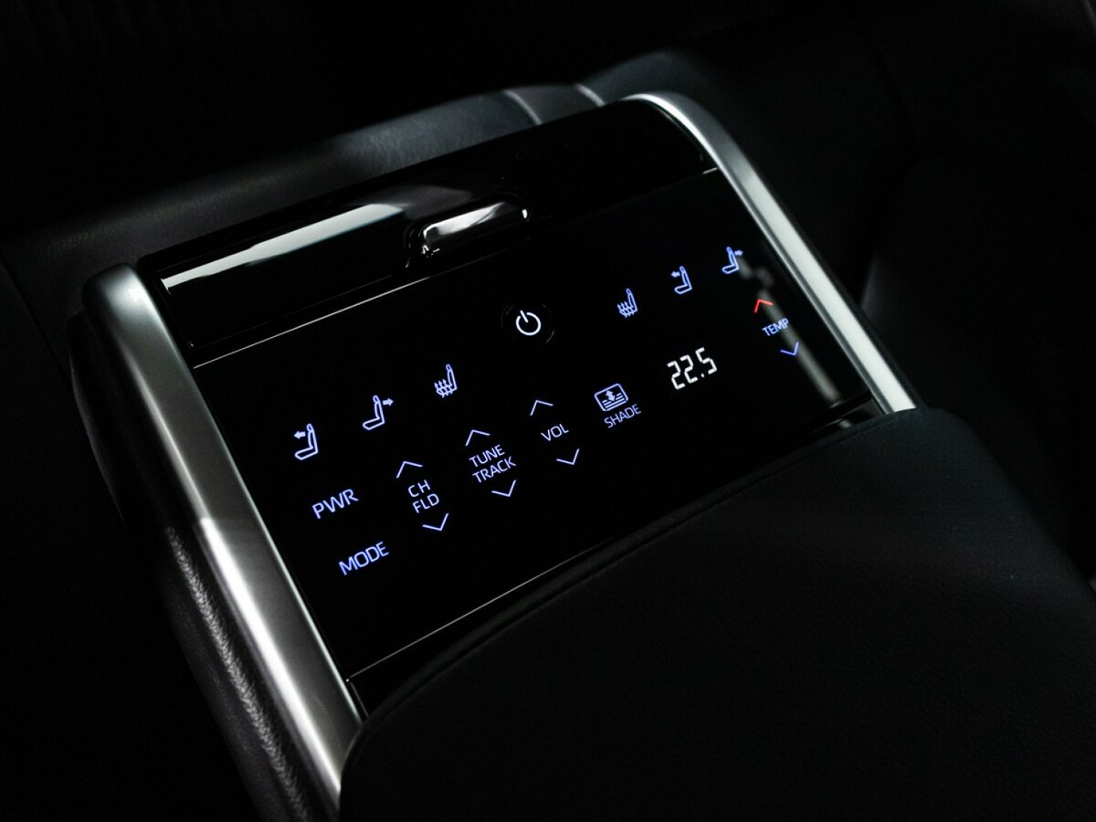 Toyota Camry VIII (XV70) Рестайлинг, 2021 Фото №14