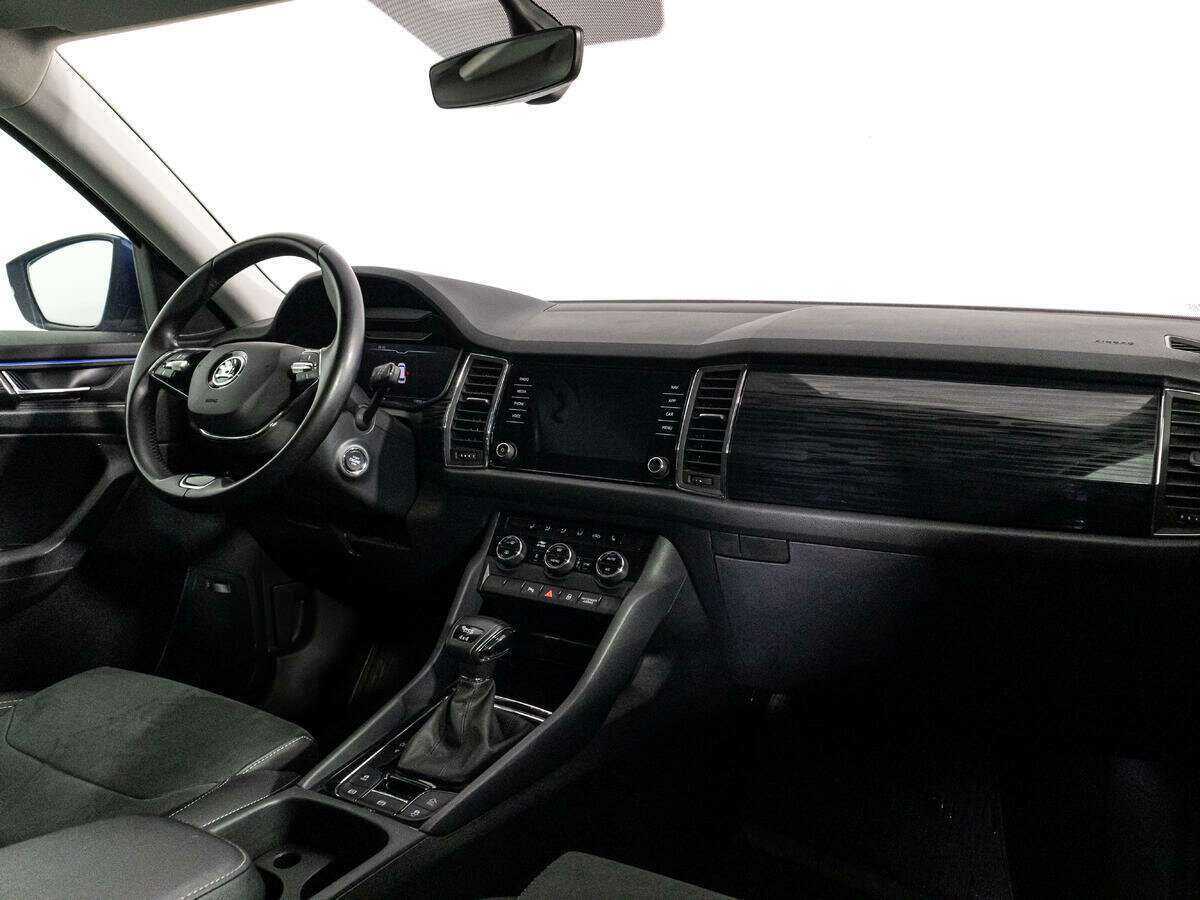 Skoda Kodiaq, 2021 Фото №9