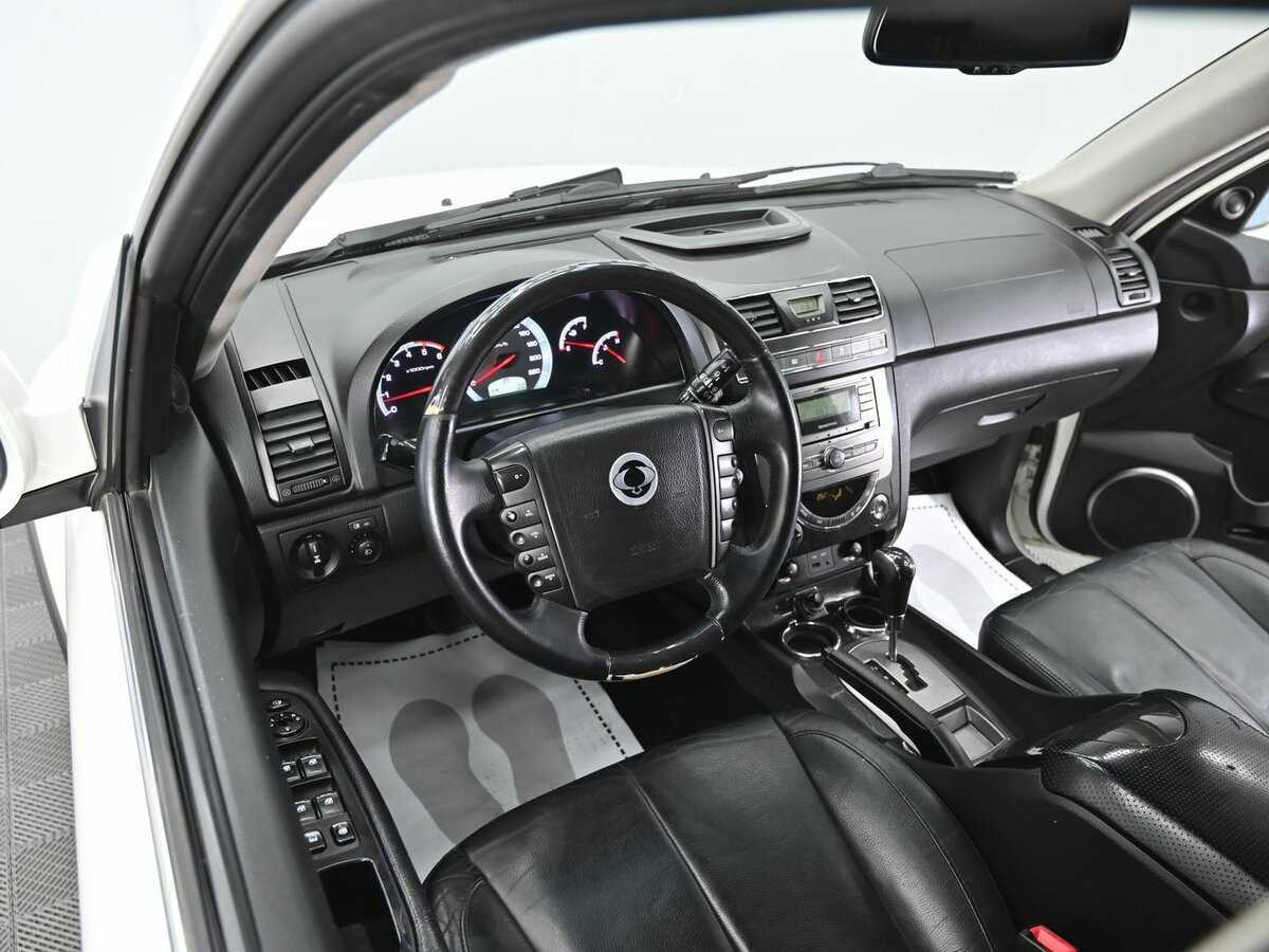 SsangYong Rexton, 2013 Фото №10