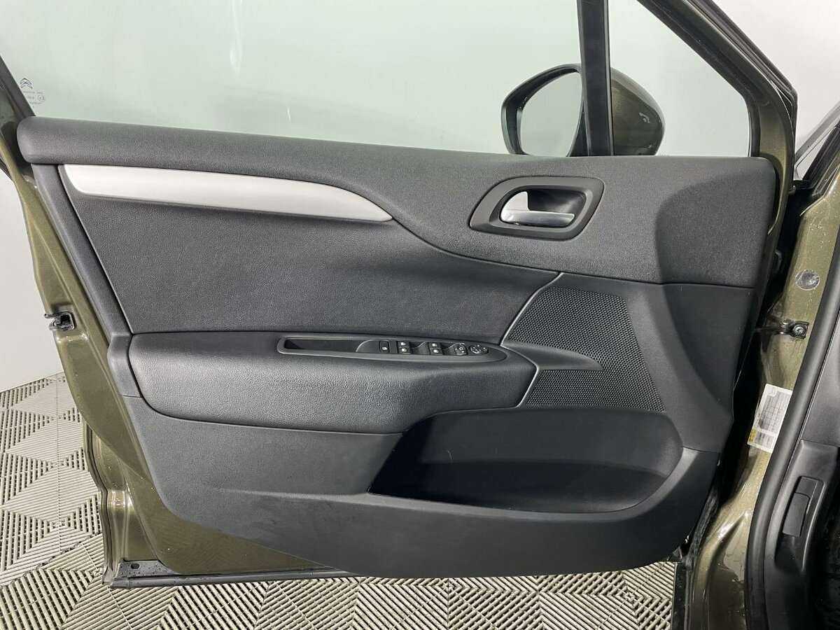 Citroen C4, 2018 Фото №8