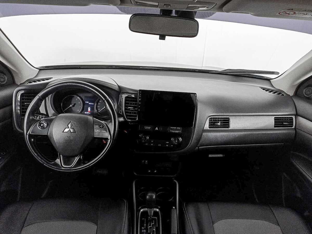 Mitsubishi Outlander, 2018 Фото №13