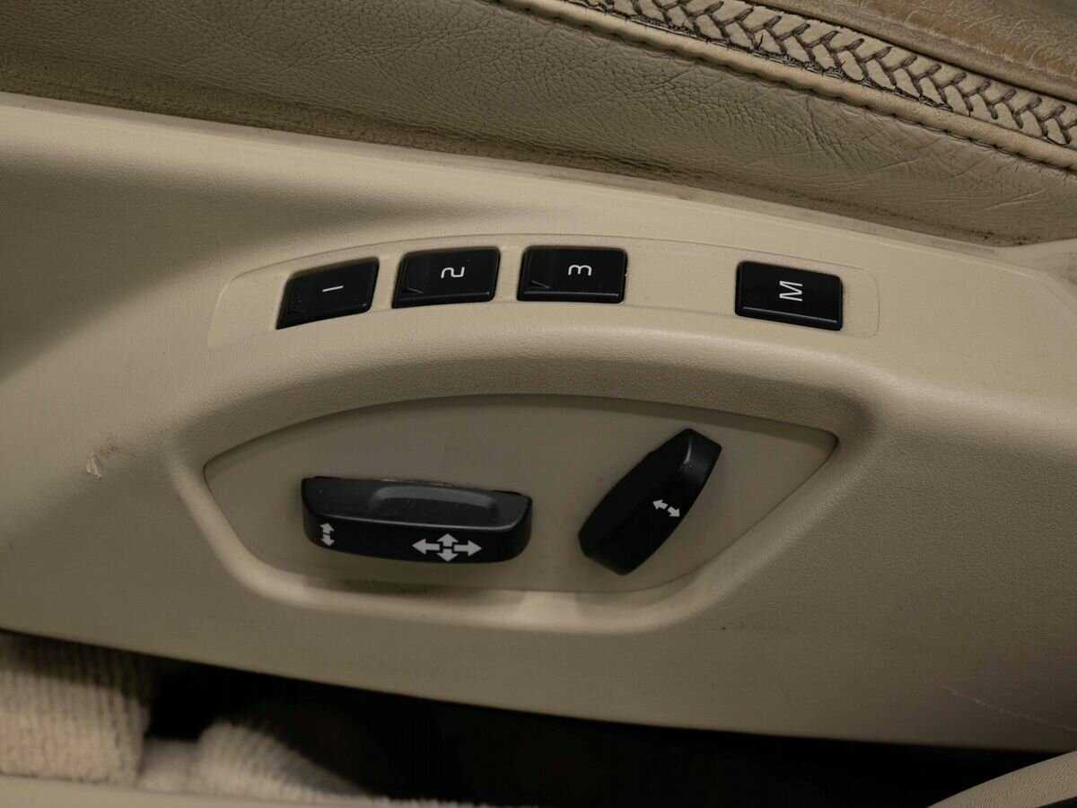 Volvo XC70, 2014 Фото №18