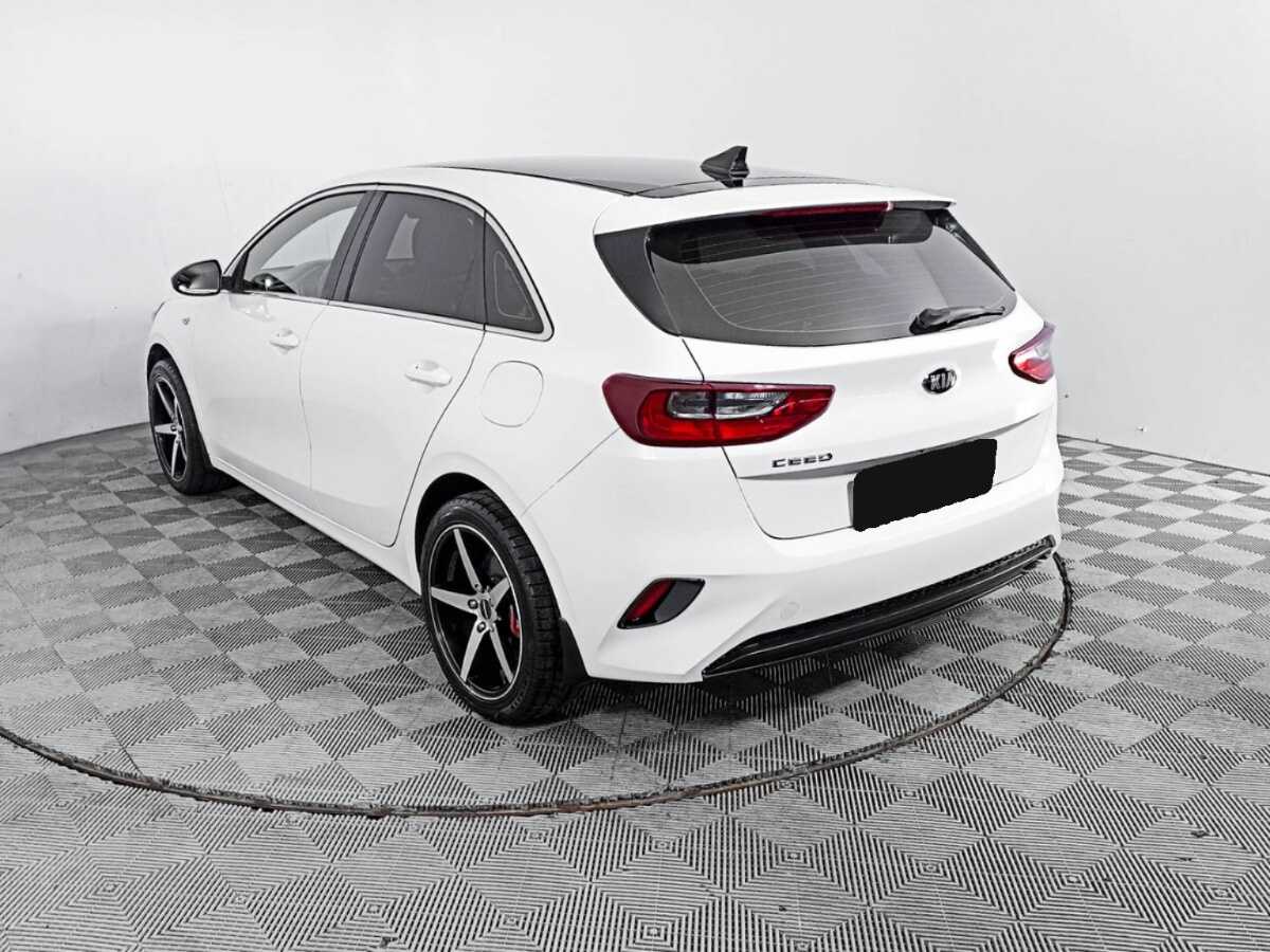 Kia Ceed, 2018 Фото №7