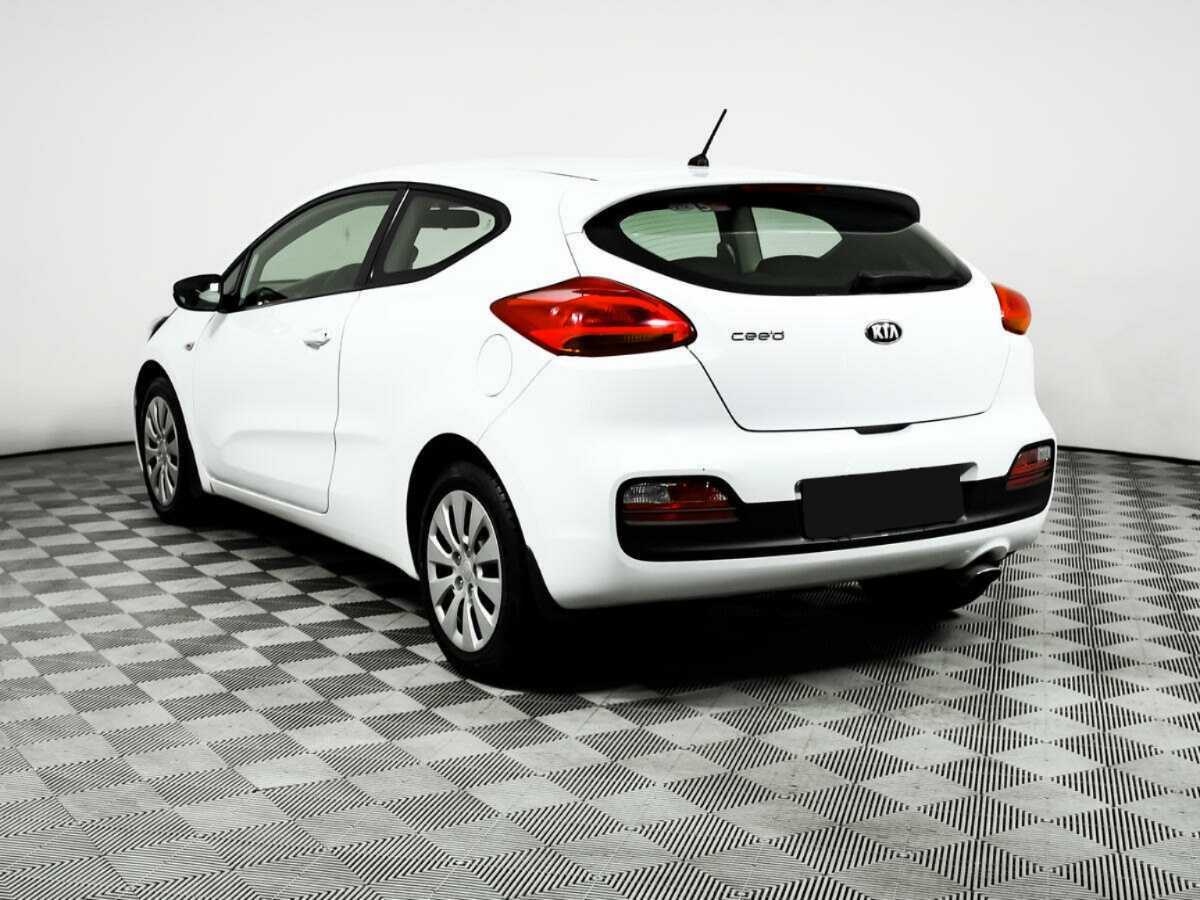 Kia Ceed, 2013 Фото №7