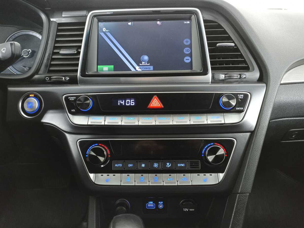 Hyundai Sonata, 2018 Фото №13