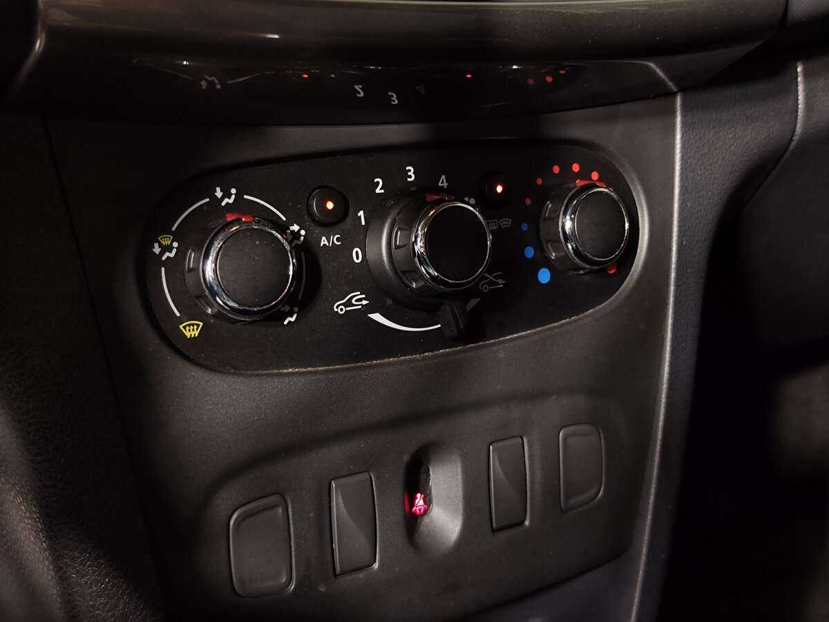 Renault Logan, 2019 Фото №13