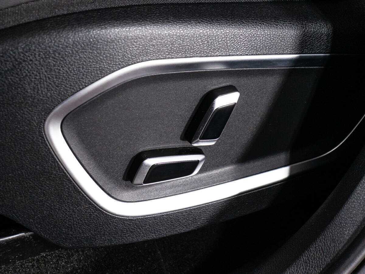 Geely Tugella, 2021 Фото №20