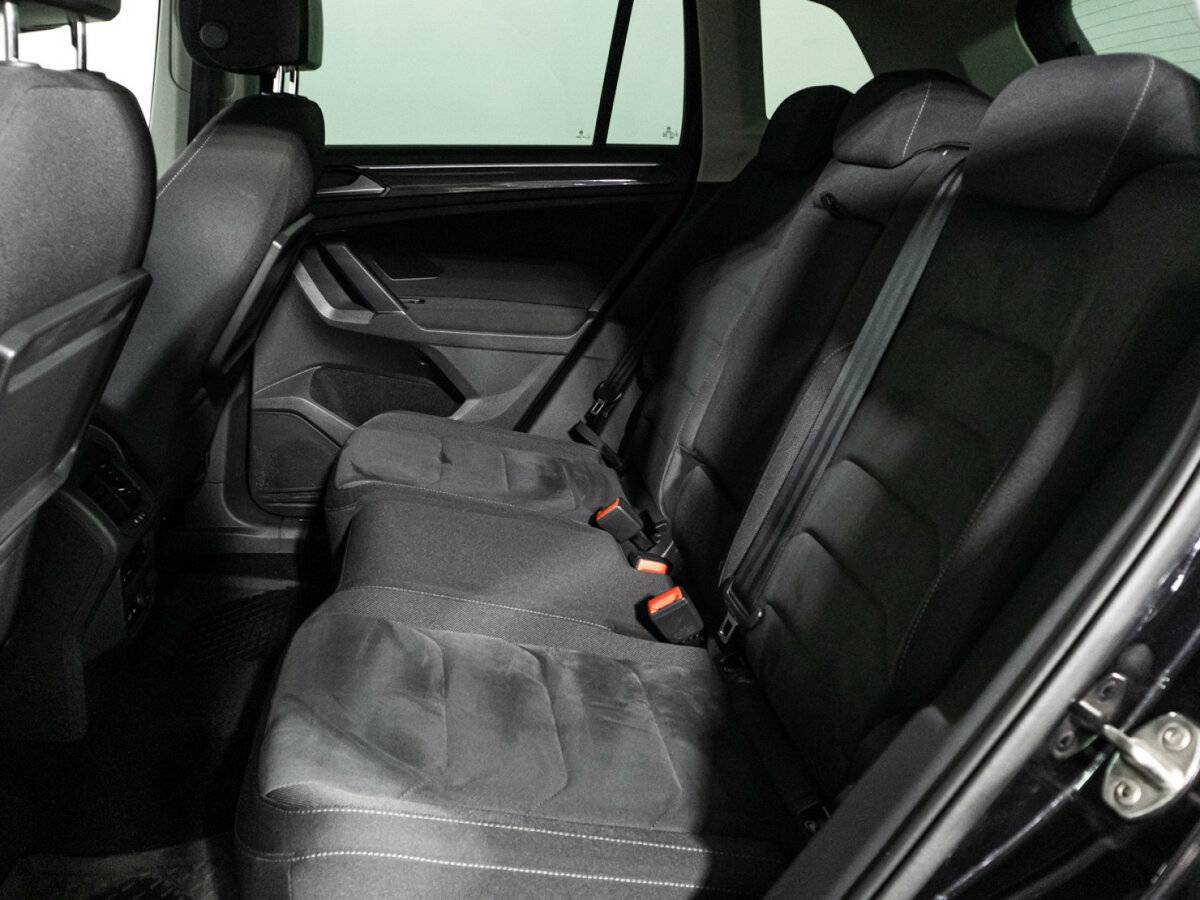 Volkswagen Tiguan, 2018 Фото №10