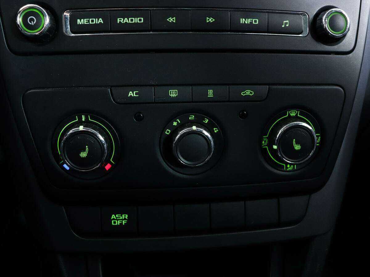 Skoda Yeti, 2012 Фото №14